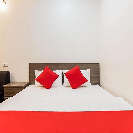 Hotel Khach San Giao Thong Hanói Exterior foto