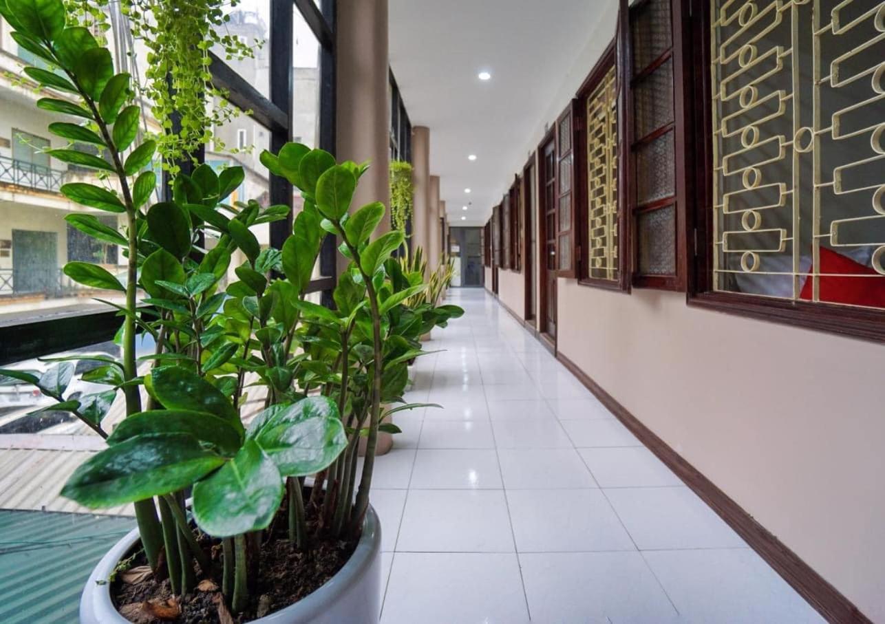 Hotel Khach San Giao Thong Hanói Exterior foto